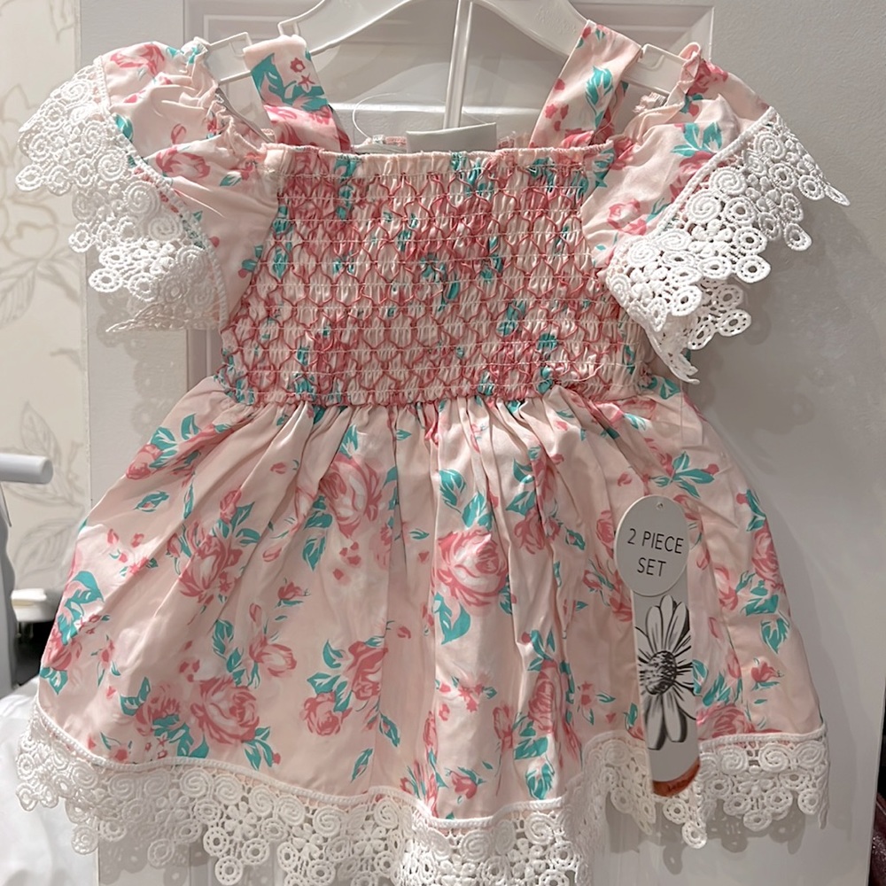 Girls dress! Perfect for Easter !